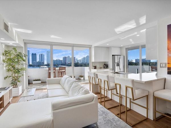 3703 NE 166th St , Unit 701, North Miami Beach, FL 33160