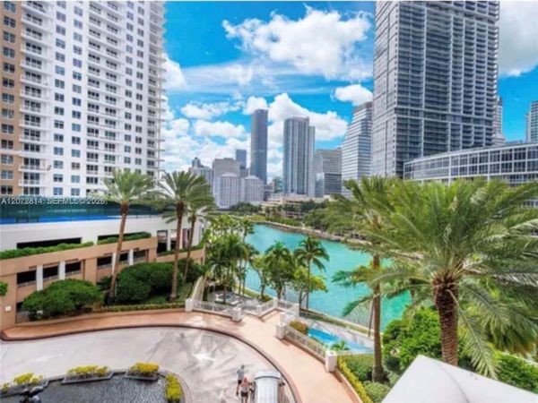 901 Brickell Key Blvd , Unit 702, Miami, FL 33131