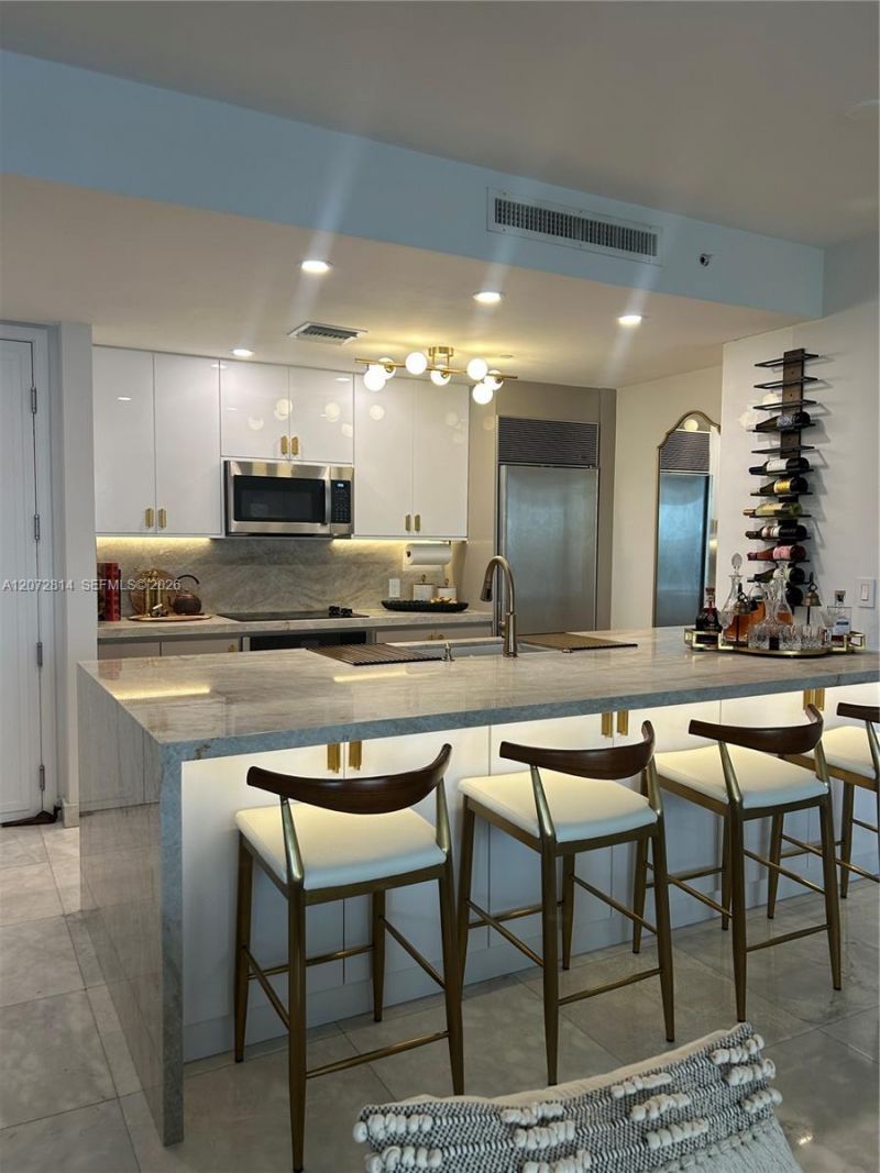 901 Brickell Key Blvd , Unit 702, Miami, FL 33131 Photo