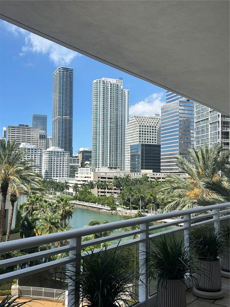 901 Brickell Key Blvd , Unit 702, Miami, FL 33131 Photo