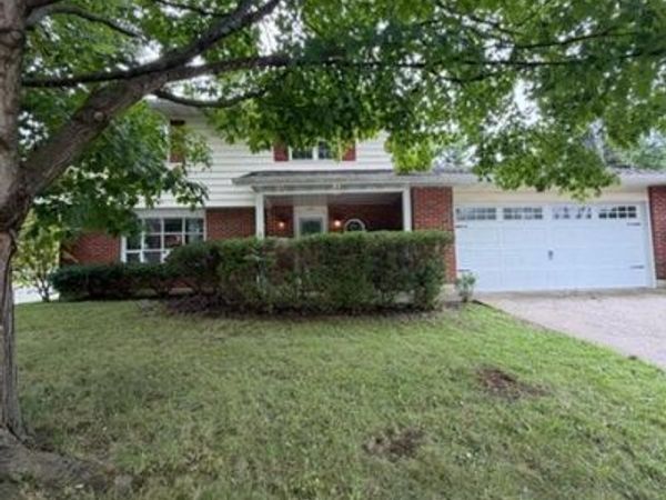 330 Bellaire Drive, Fairborn, OH 45324