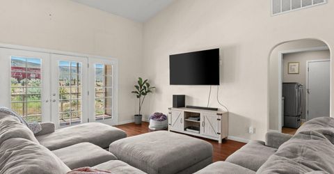60 Horseshoe Circle, Reno, NV 89508 Photo