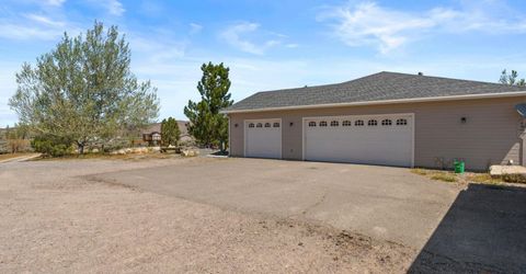 60 Horseshoe Circle, Reno, NV 89508 Photo