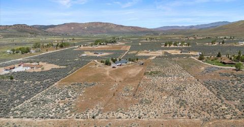 60 Horseshoe Circle, Reno, NV 89508 Photo