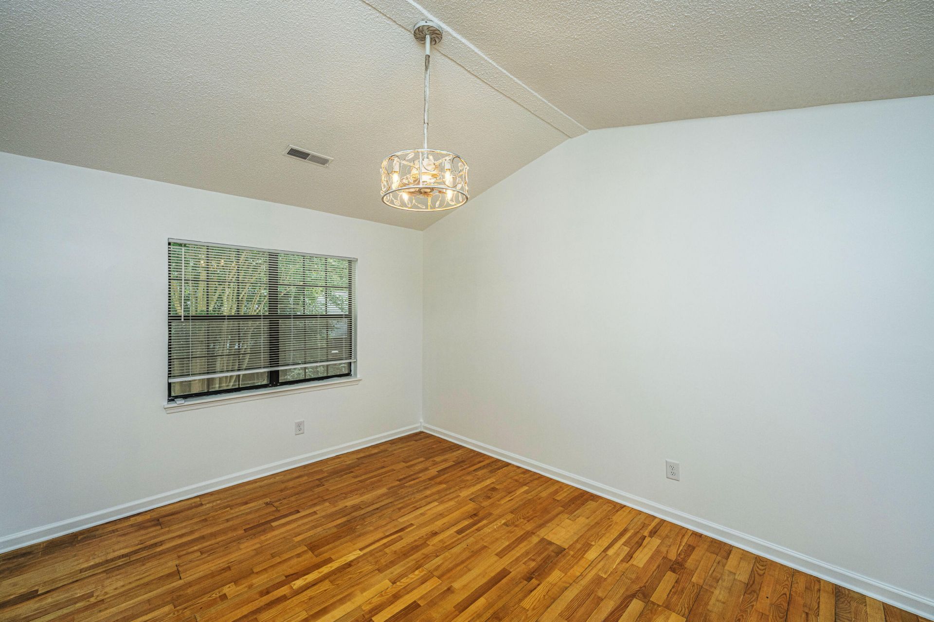 76 Indigo Lane Photo 23