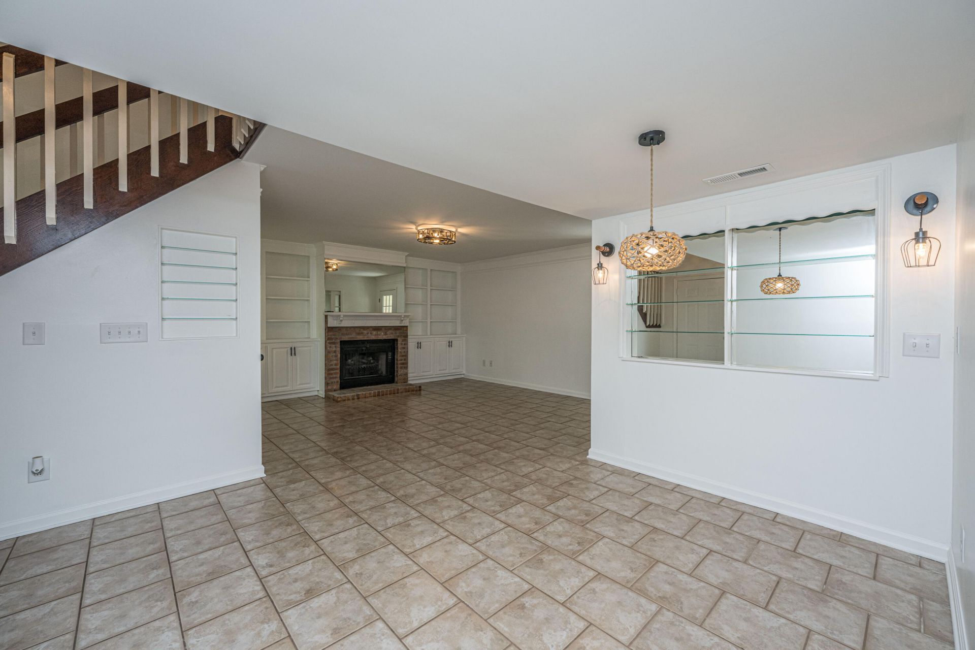 76 Indigo Lane Photo 7