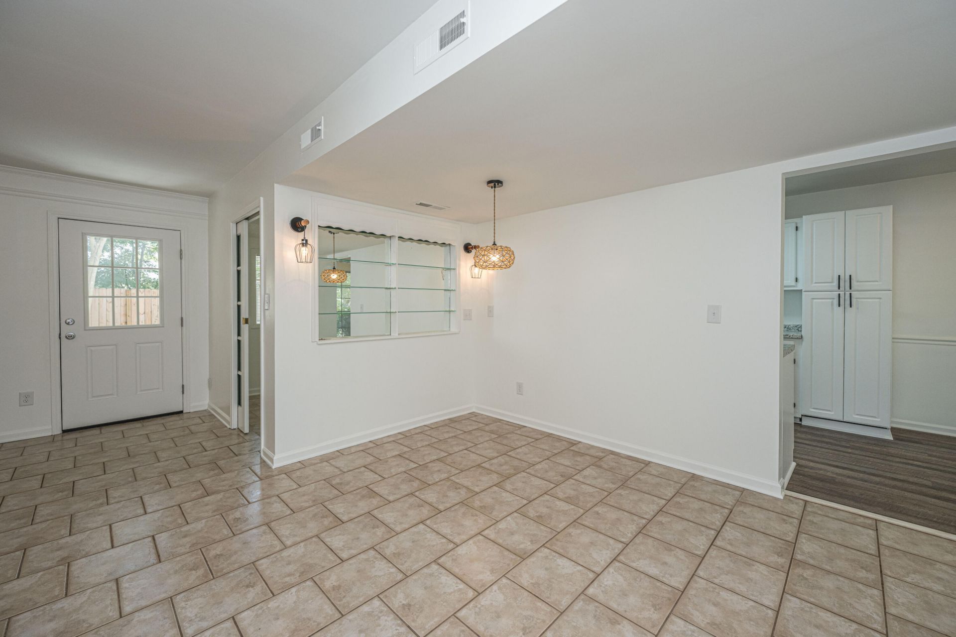 76 Indigo Lane Photo 8