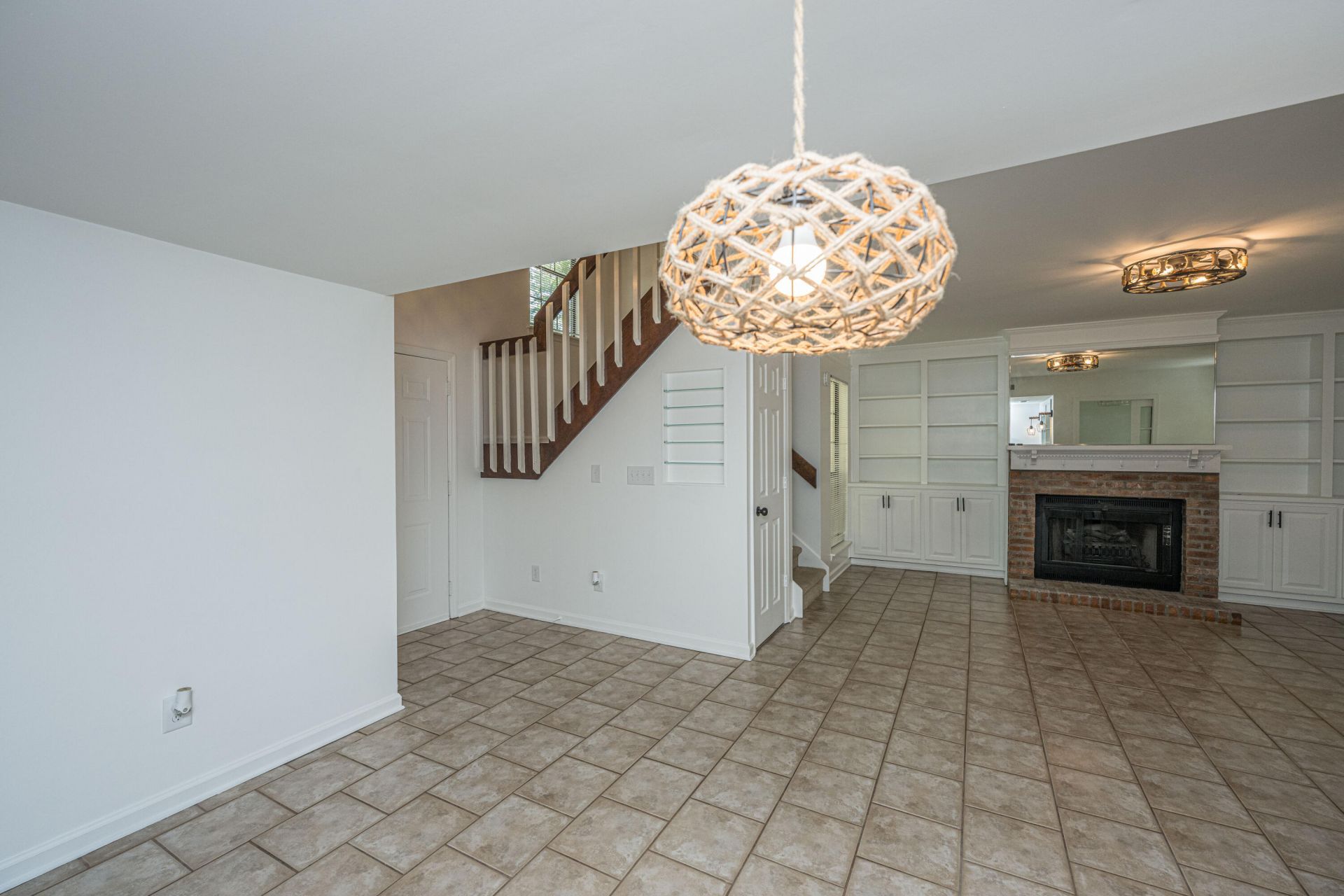 76 Indigo Lane Photo 9