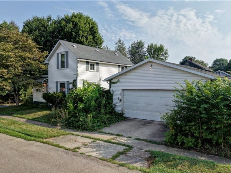 117 Margaret Street , Dover, OH 44622 Photo 3