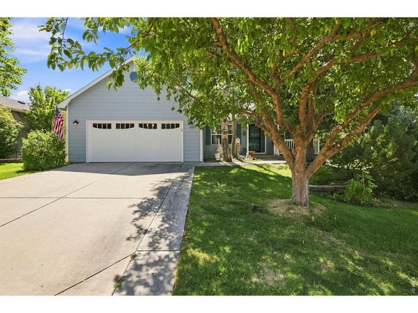 510 Black Hawk Dr, Eaton, CO 80615