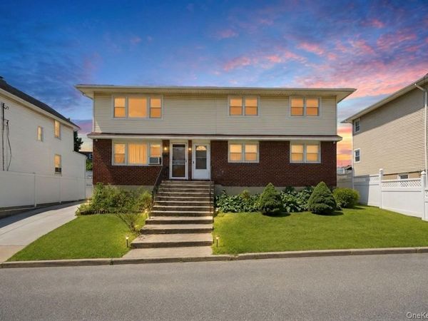 83 Louis Avenue, Elmont, NY 11003