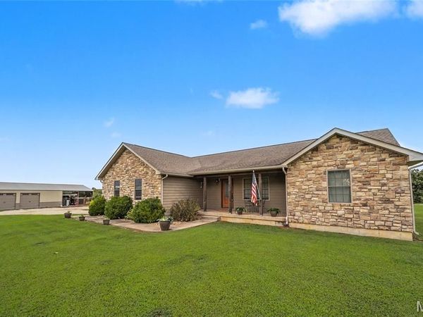 18960 County Road 1000, St James, MO 65559