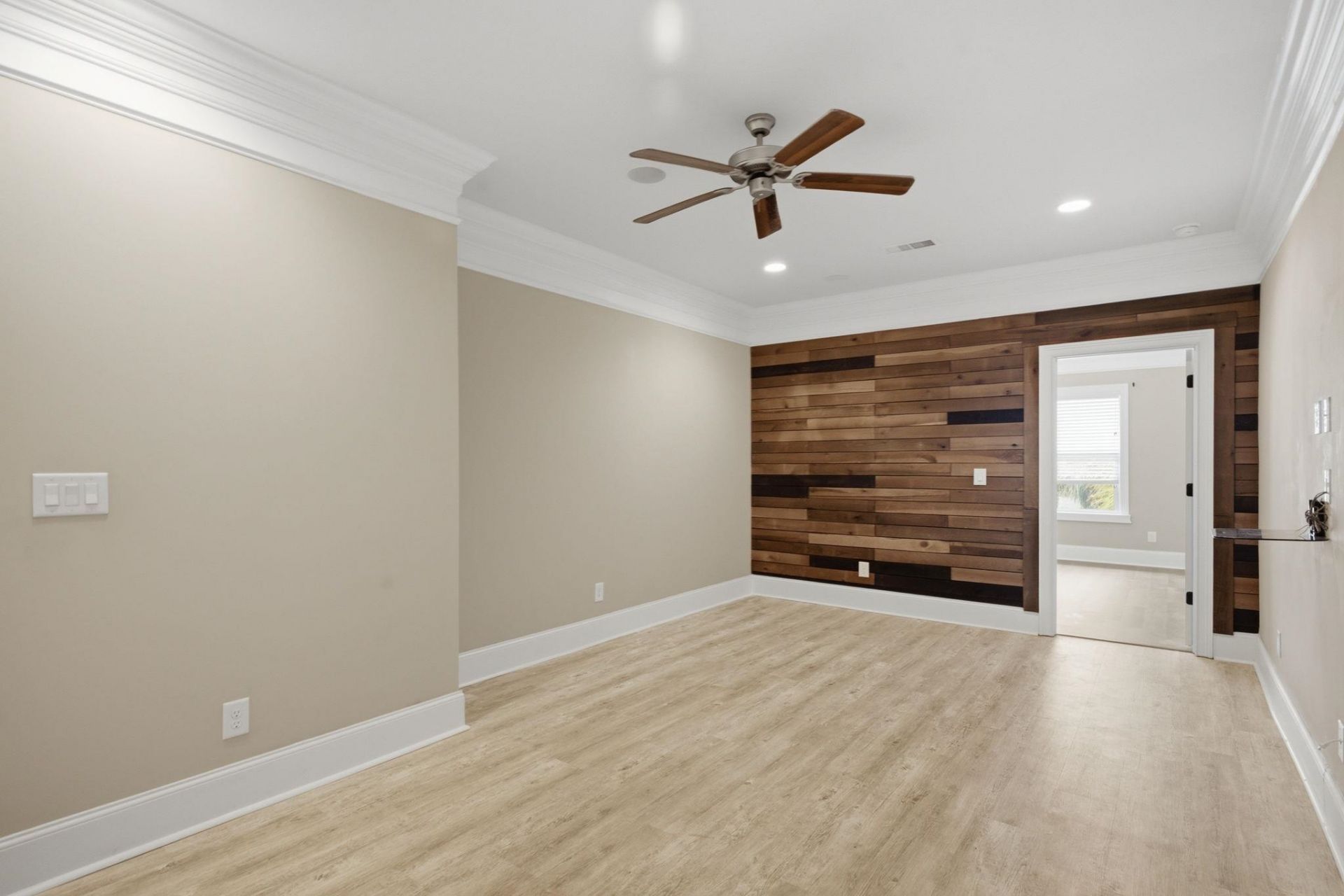 9474 Carrington Dr. Photo 29