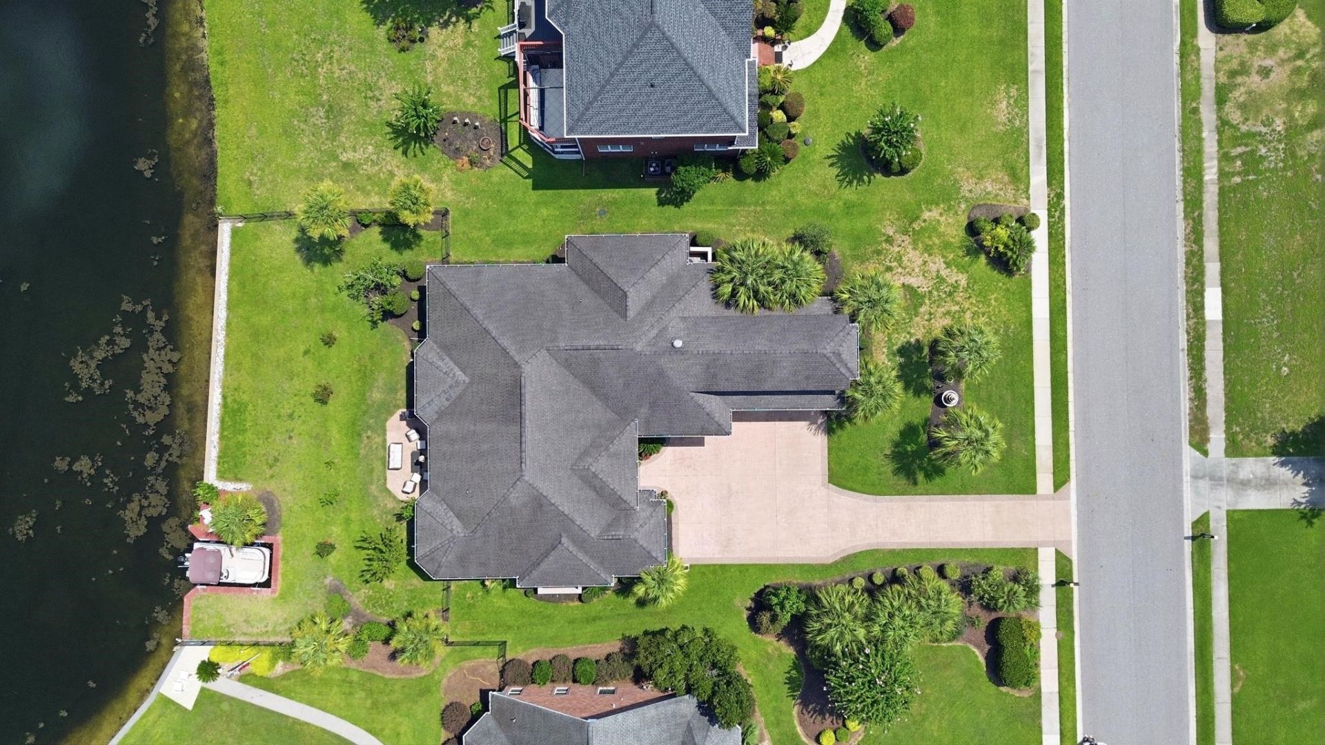 9474 Carrington Dr. Photo 8