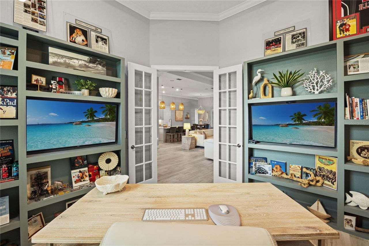 9479 Tequila Sunrise Drive, Sarasota, FL 34241 Photo