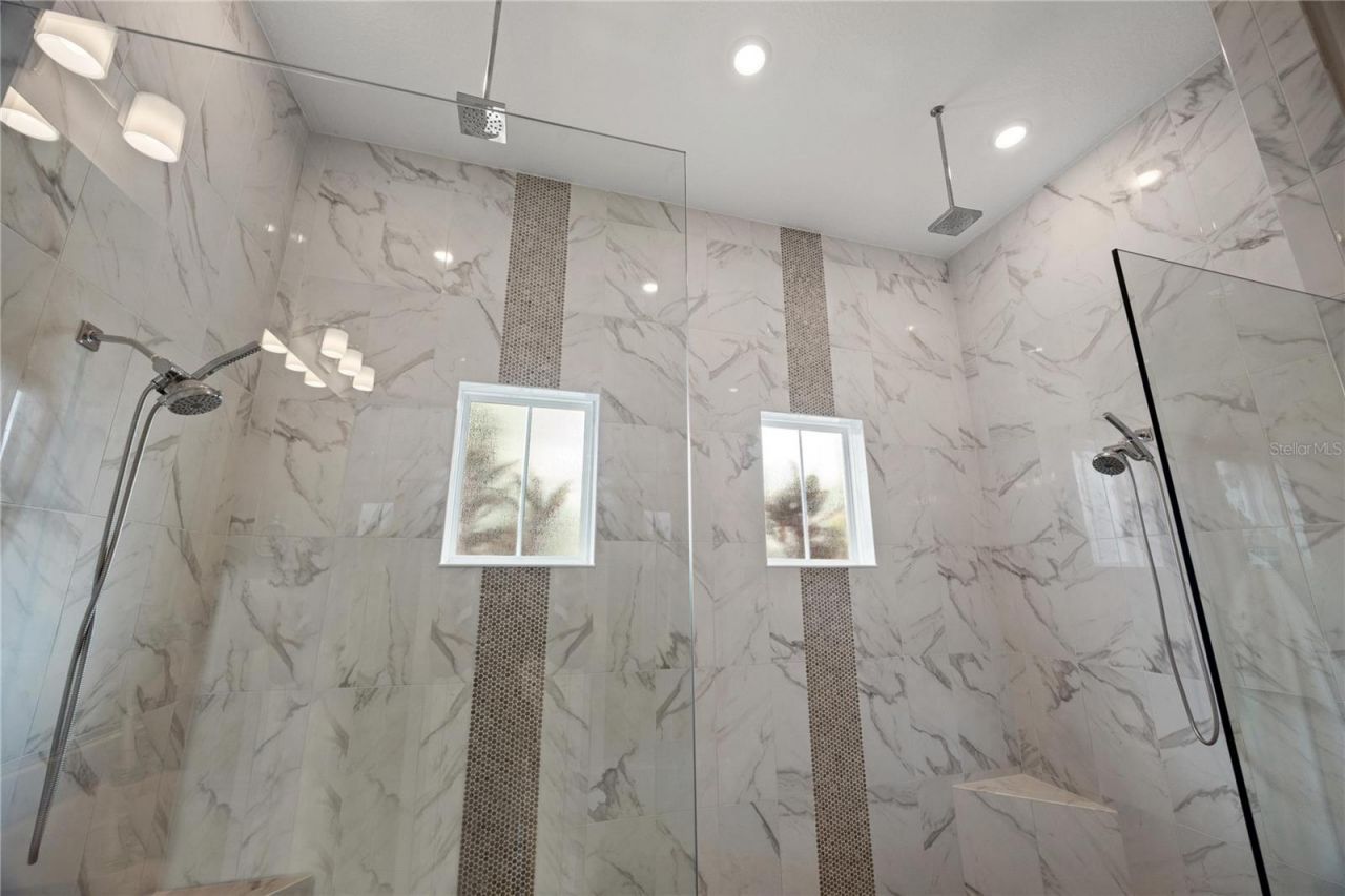 9479 Tequila Sunrise Drive, Sarasota, FL 34241 Photo