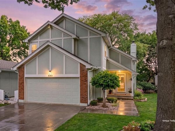 8303 W 121st Street, Overland Park, KS 66213