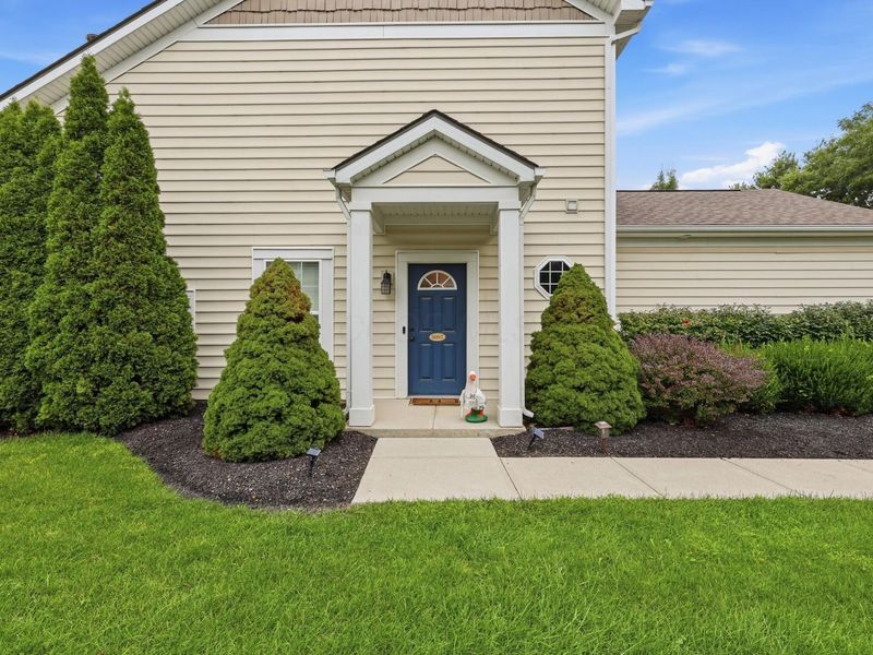 5097 Vitri Lane, Columbus, OH 43221 Photo 2