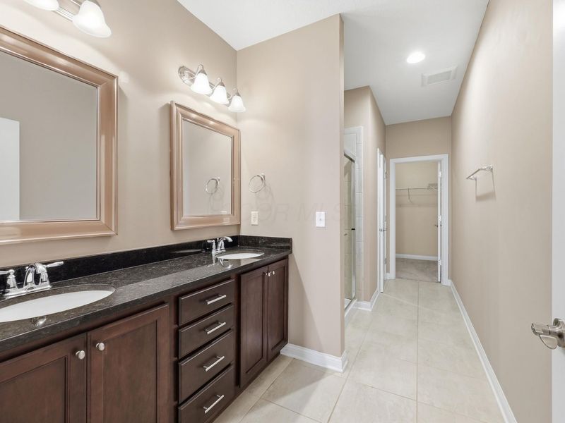 5097 Vitri Lane, Columbus, OH 43221 Photo 20