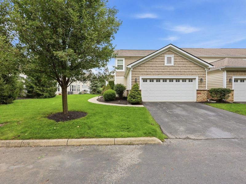 5097 Vitri Lane, Columbus, OH 43221 Photo 4