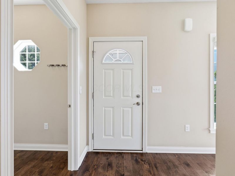 5097 Vitri Lane, Columbus, OH 43221 Photo 5