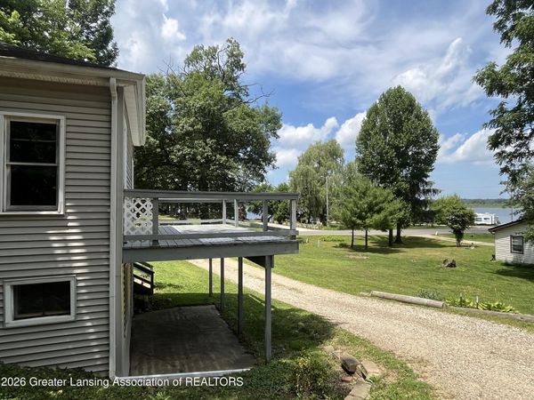9961 Marshall Road, Olivet, MI 49076