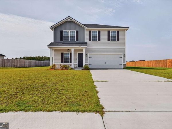 235 Deerfield Drive NE, Ludowici, GA 31316