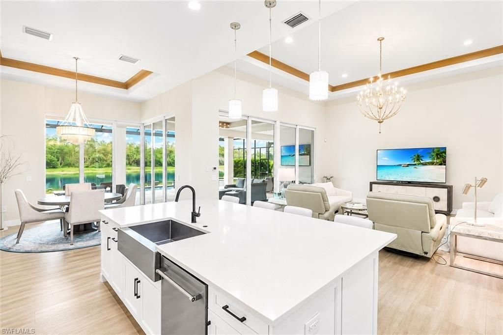 14338 Laguna Springs Ln, Naples, FL 34114 Photo