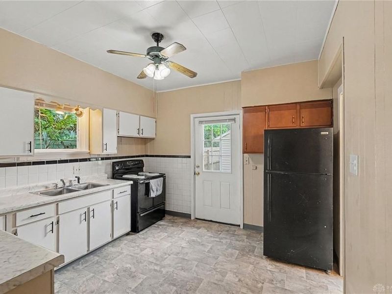 2404 Sherman Avenue, Middletown, OH 45044 Photo 5