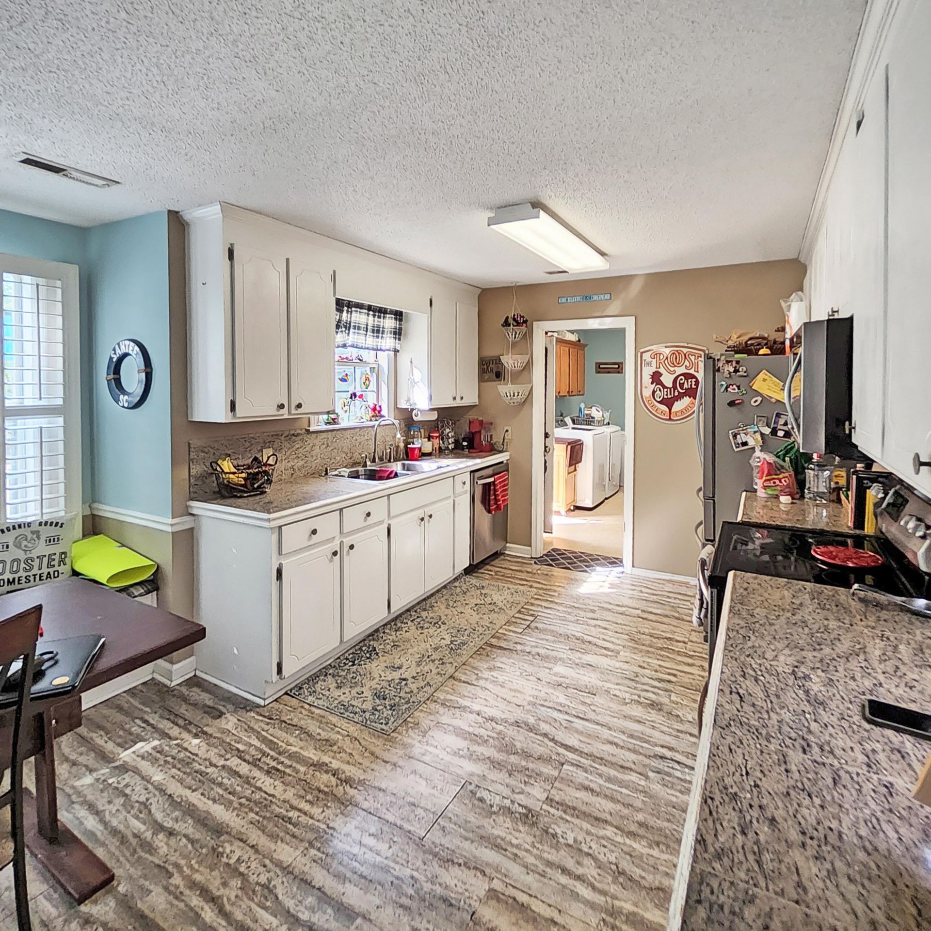 384 Suwanee Drive Photo 17