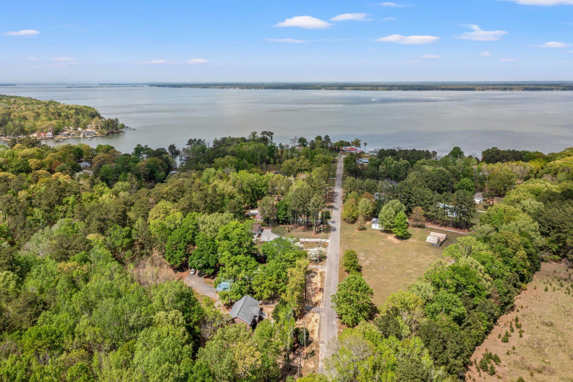 384 Suwanee Drive Photo 47