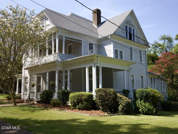 1001 10th Street N, Columbus, MS 39701