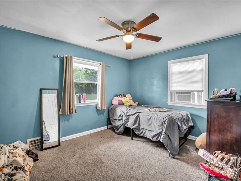 9604 Hilgert Drive, Cleveland, OH 44104 Photo 18