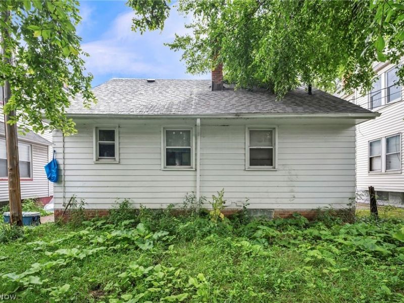 9604 Hilgert Drive, Cleveland, OH 44104 Photo 32