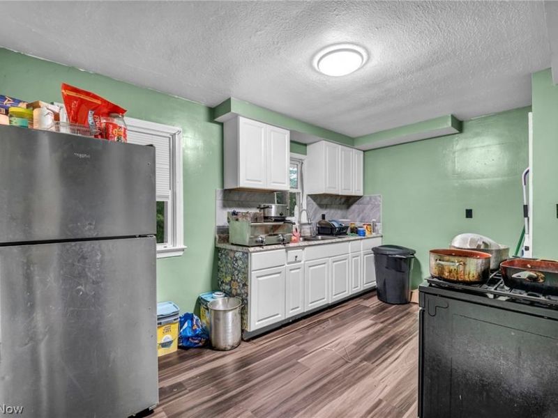9604 Hilgert Drive, Cleveland, OH 44104 Photo 9