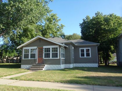 212 W 2nd Ave Mitchell, SD 57301