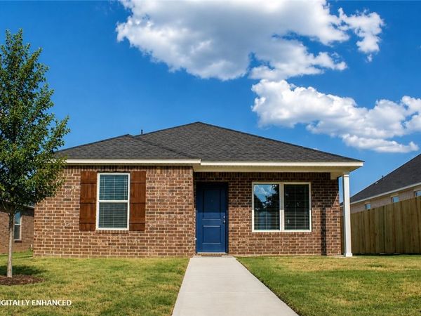 465 S Pittman Street, Prairie Grove, AR 72753