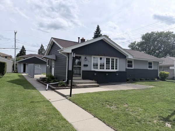 7713 W Verona COURT, Milwaukee, WI 53219