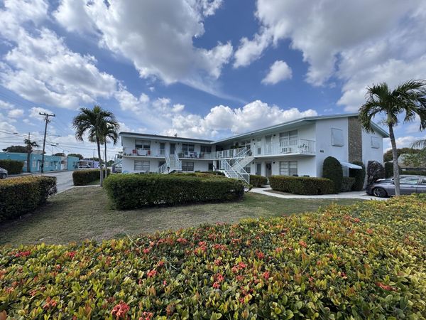 401 N J Street, Unit 5, Lake Worth Beach, FL 33460