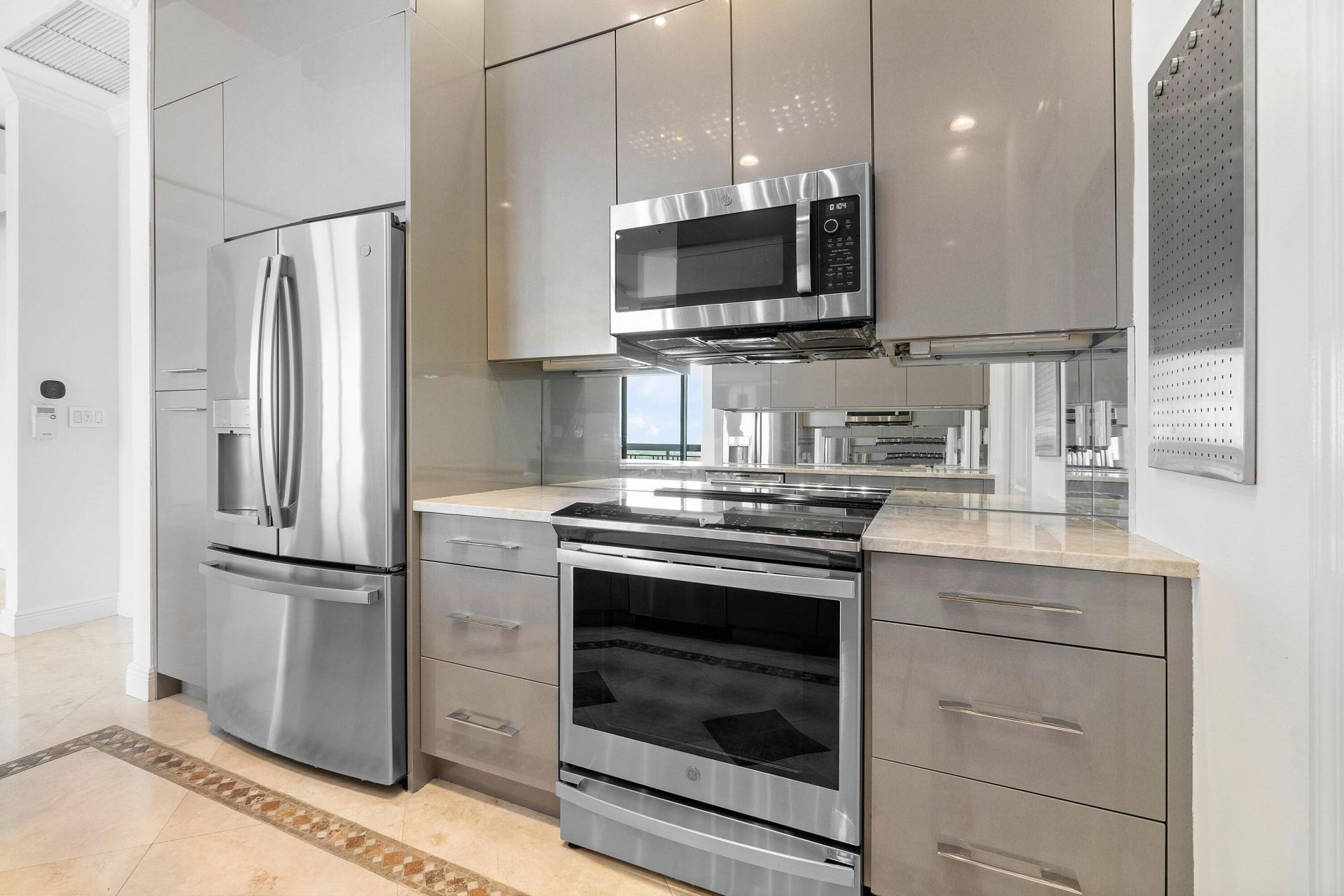 801 S Olive Avenue, Unit 1603, West Palm Beach, FL 33401 Photo