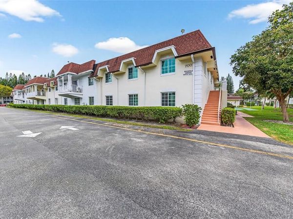 700 SE 2ND Avenue, Unit 317, Deerfield Beach, FL 33441
