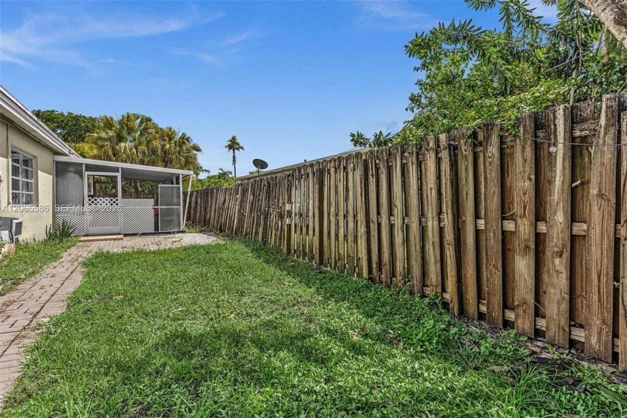 1943 Rodman St , Hollywood, FL 33020 Photo