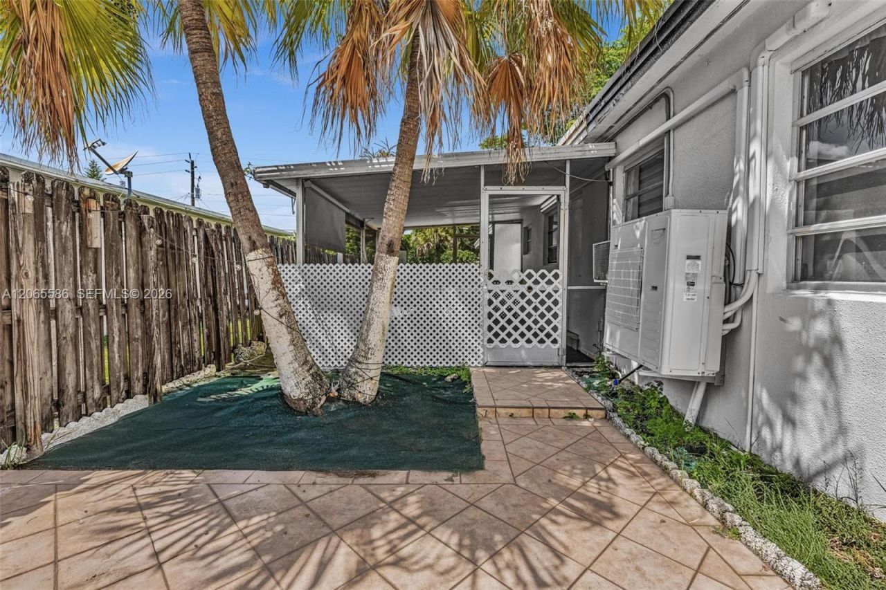 1943 Rodman St , Hollywood, FL 33020 Photo