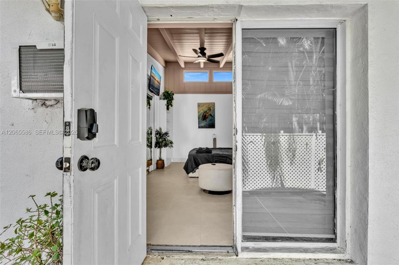 1943 Rodman St , Hollywood, FL 33020 Photo
