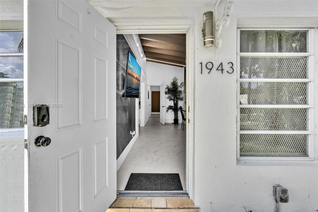 1943 Rodman St , Hollywood, FL 33020 Photo