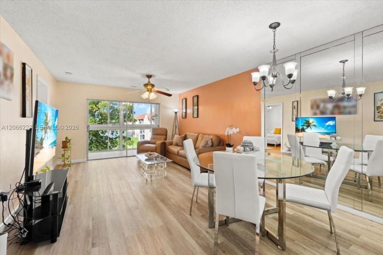 2911 N Pine Island Rd , Unit 311, Sunrise, FL 33322 Photo