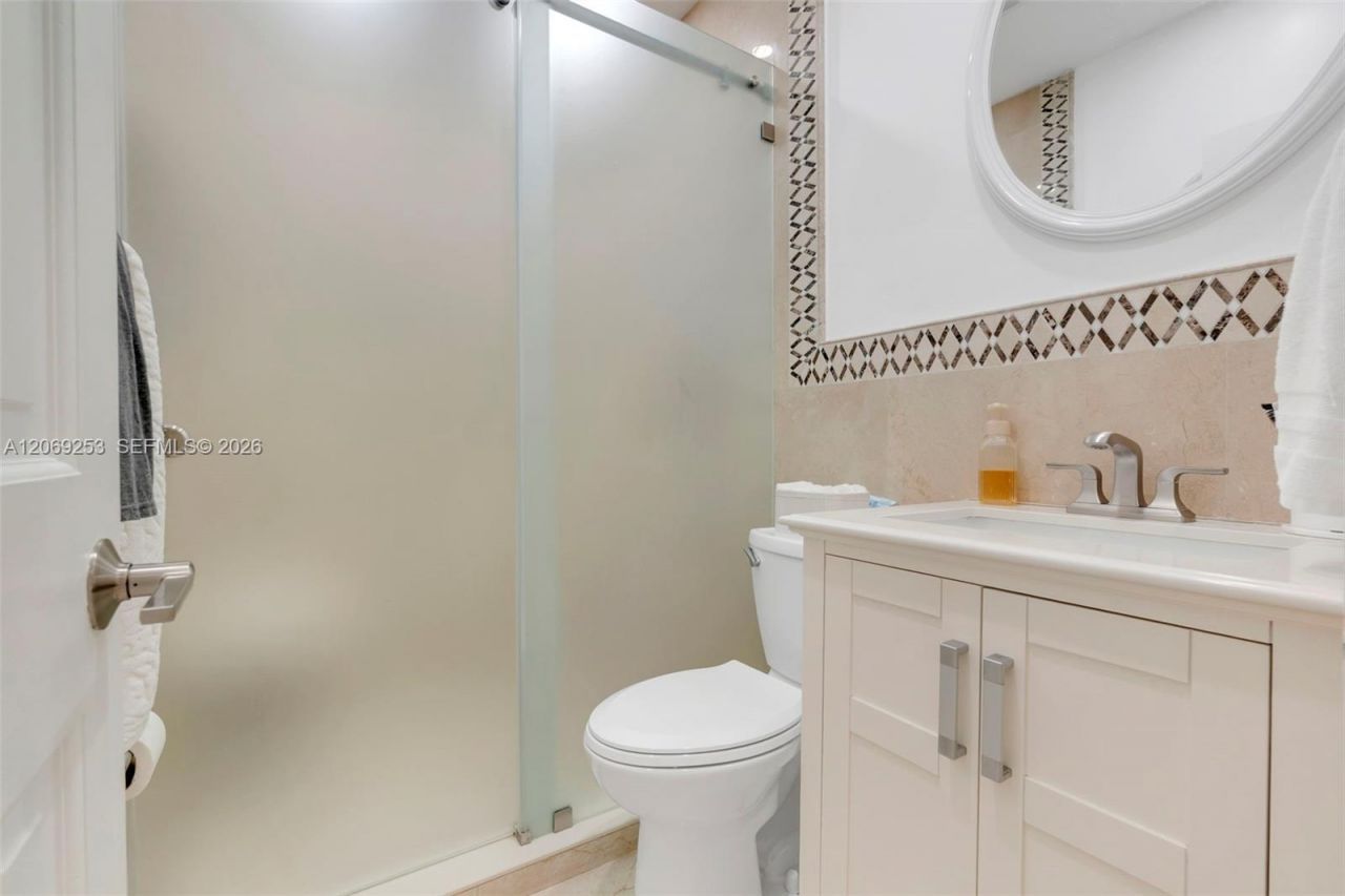 142 W 35th St , Hialeah, FL 33012 Photo