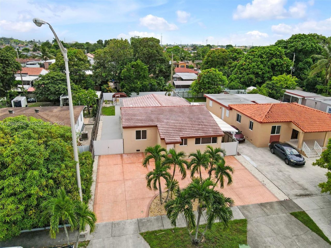 142 W 35th St , Hialeah, FL 33012 Photo