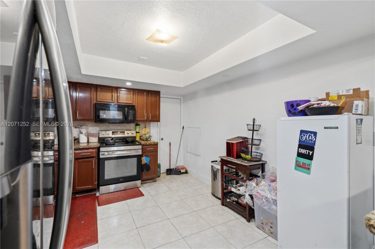 7636 Alhambra Blvd , Miramar, FL 33023 Photo