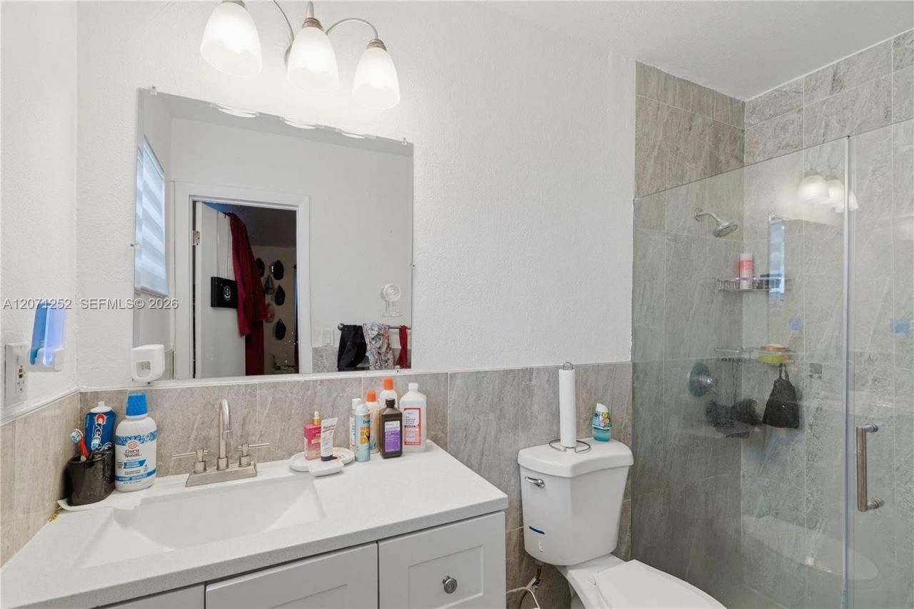 7636 Alhambra Blvd , Miramar, FL 33023 Photo